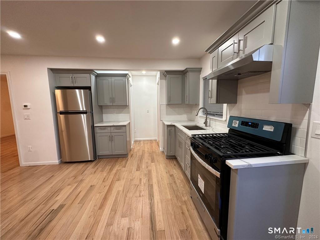 192 Peace Street Stratford, CT 06615 - Photo 17 of 19