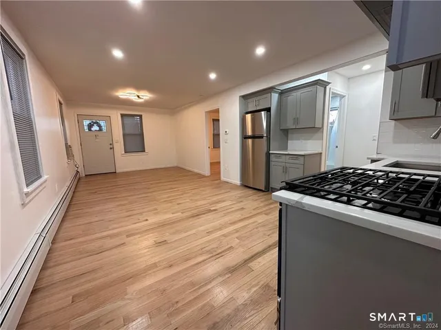 $2,000 | 192 Peace Street, Stratford, CT 06615