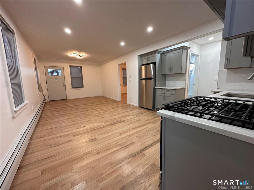 192 Peace Street Stratford, CT 06615 - Photo 7 of 19