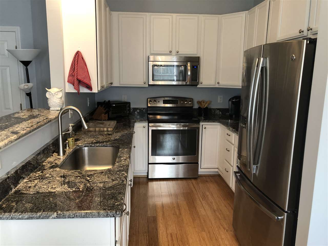 5426 Goldenglow Way Raleigh, NC 27606 - Photo 4 of 25 Photo 4