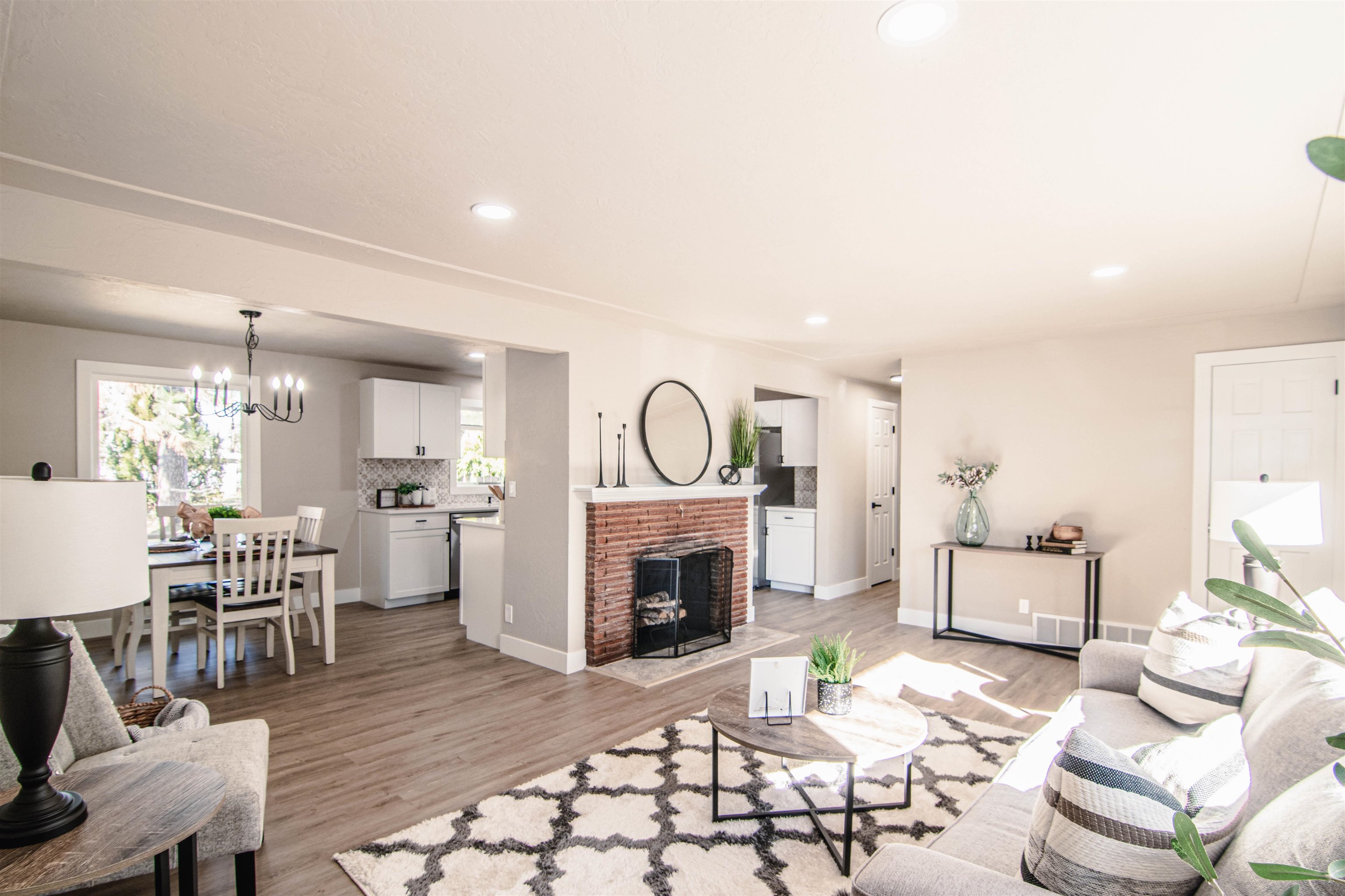 1616 South Morrow Road Spokane Valley, WA 99216 - Photo 4 of 28