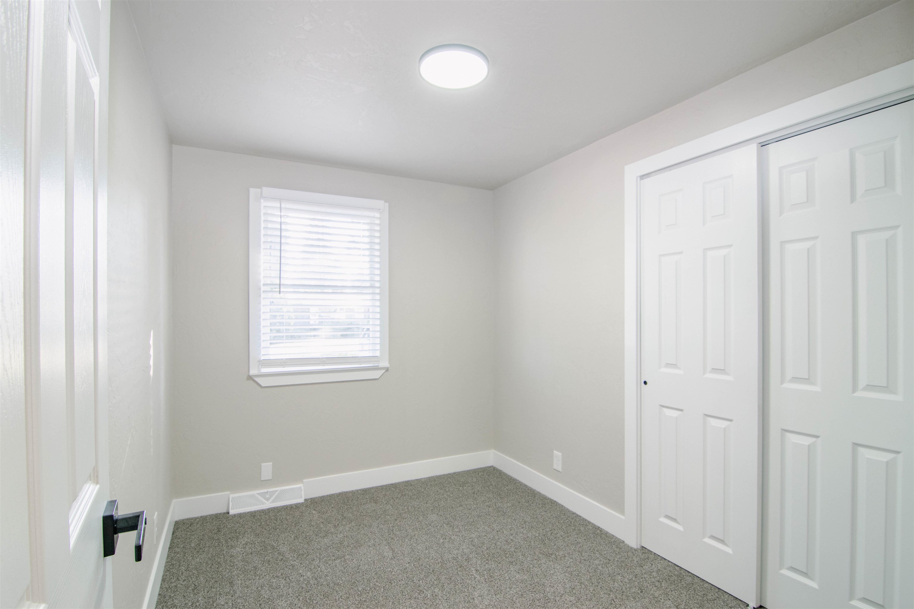 1616 South Morrow Road Spokane Valley, WA 99216 - Photo 9 of 28