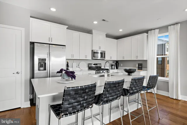 $594,090 | 150 Leona Stewart Lane, Pennington, NJ 08534