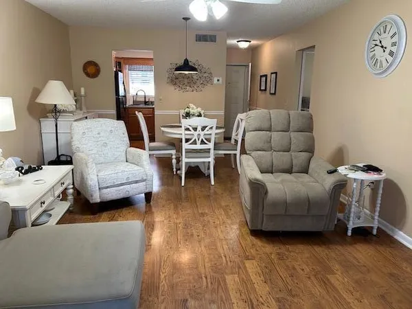 $168,000 | 1925 Southwest Palm City Road, Unit A, Stuart, FL 34994