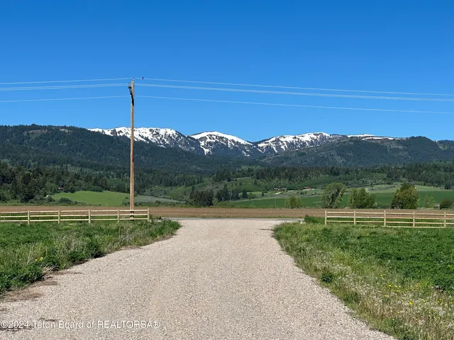 $1,795,000 | 1845 South 5000 West, Driggs, ID 83422