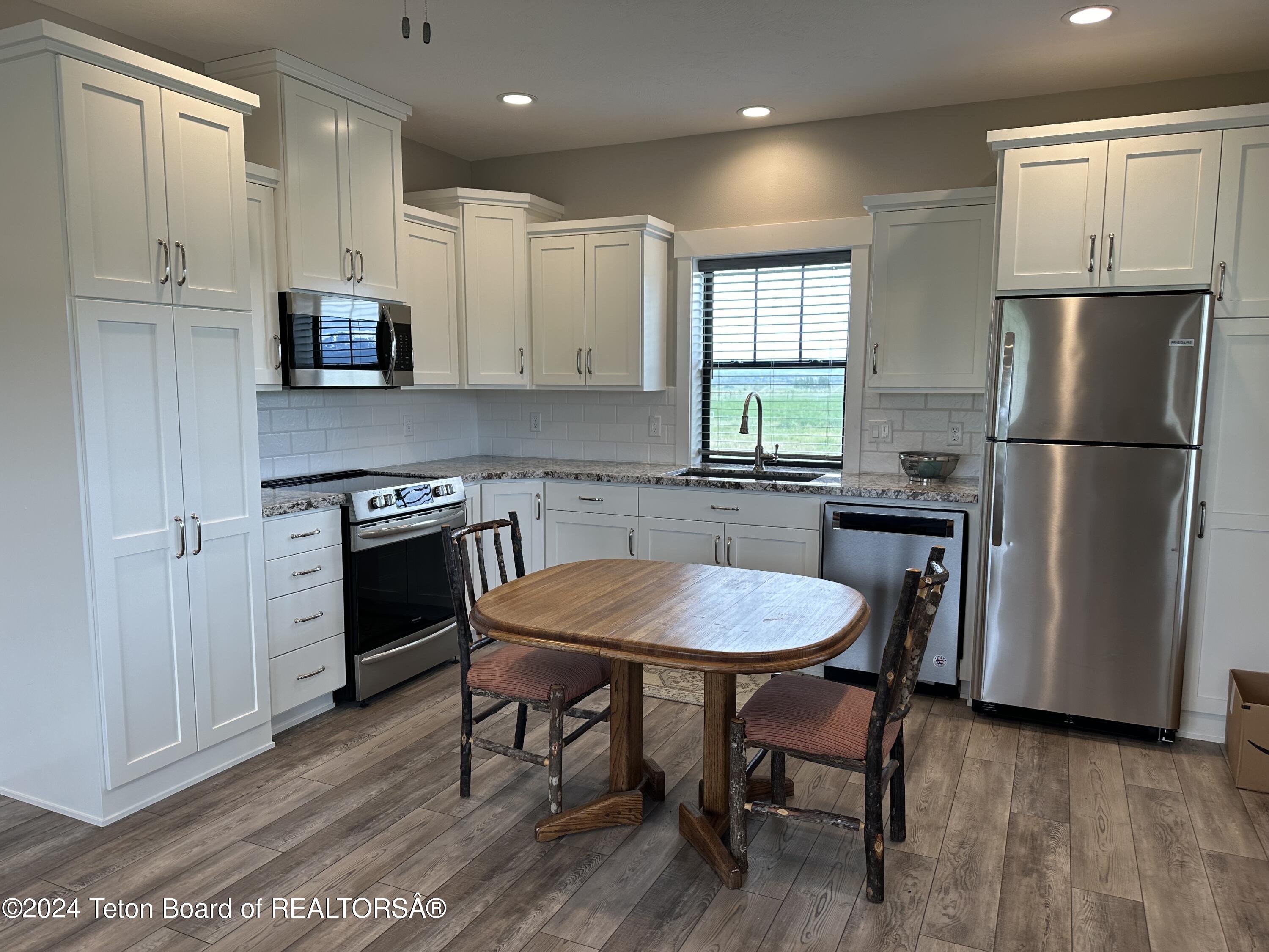 1845 South 5000 West Driggs, ID 83422 - Photo 5 of 41 Kitchen