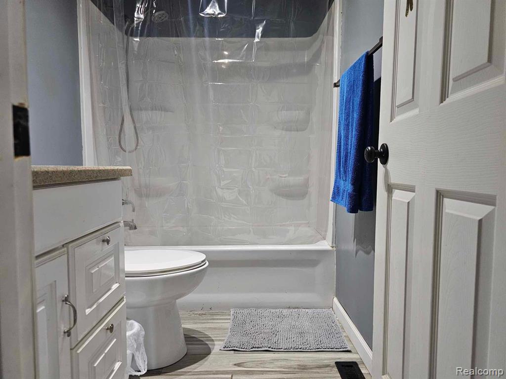 5862 Plains Road Eaton Rapids, MI 48827 - Photo 8 of 21