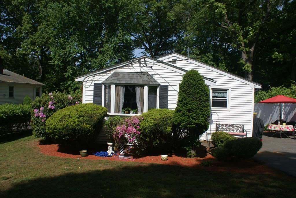 15 Birch Road Waltham, MA 02451 - Photo 1 of 10
