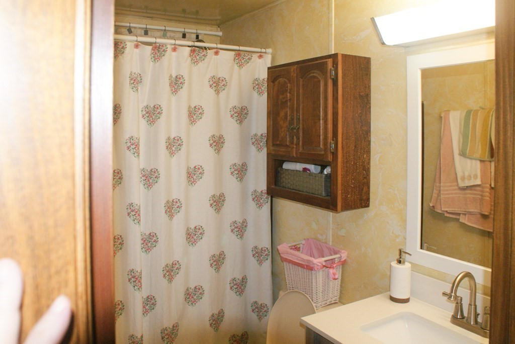 15 Birch Road Waltham, MA 02451 - Photo 7 of 10