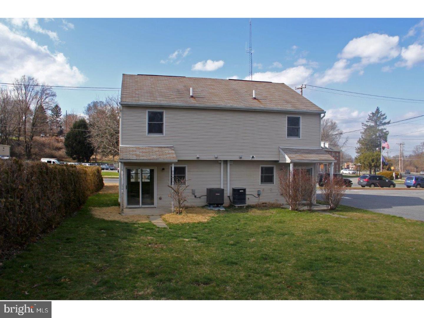 1318 Pershing Boulevard Reading, PA 19607 - Photo 4 of 25 Gallery Image 4