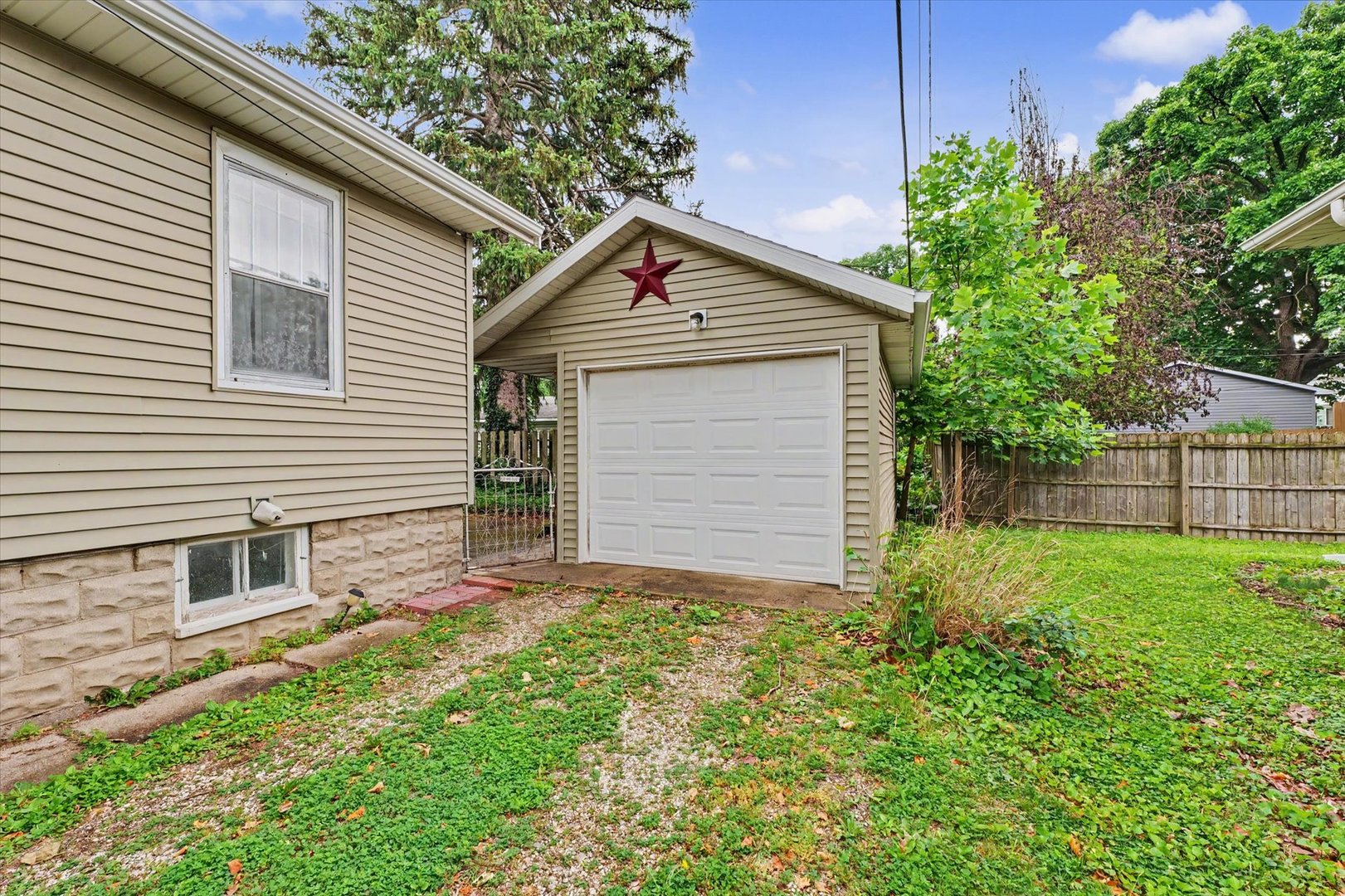 206 North Victor Street Champaign, IL 61821 - Photo 24 of 28