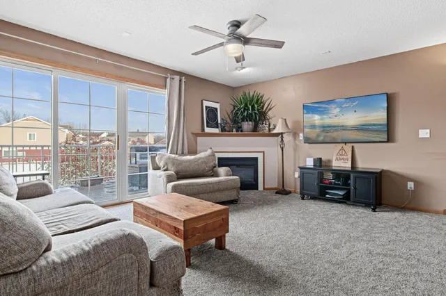 $239,900 | 2209 East 117th Street, Unit 109, Burnsville, MN 55337