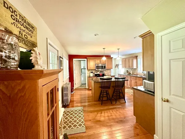 $625,000 | 3 Kingsley Avenue, Williamsburg, MA 01039