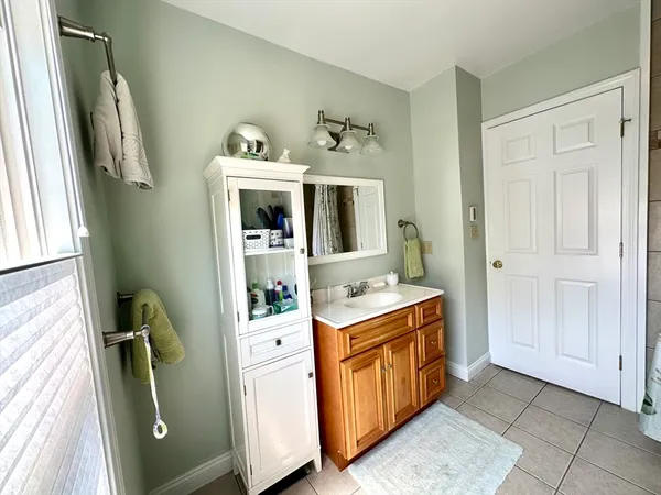 $625,000 | 3 Kingsley Avenue, Williamsburg, MA 01039