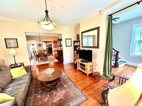 $625,000 | 3 Kingsley Avenue, Williamsburg, MA 01039