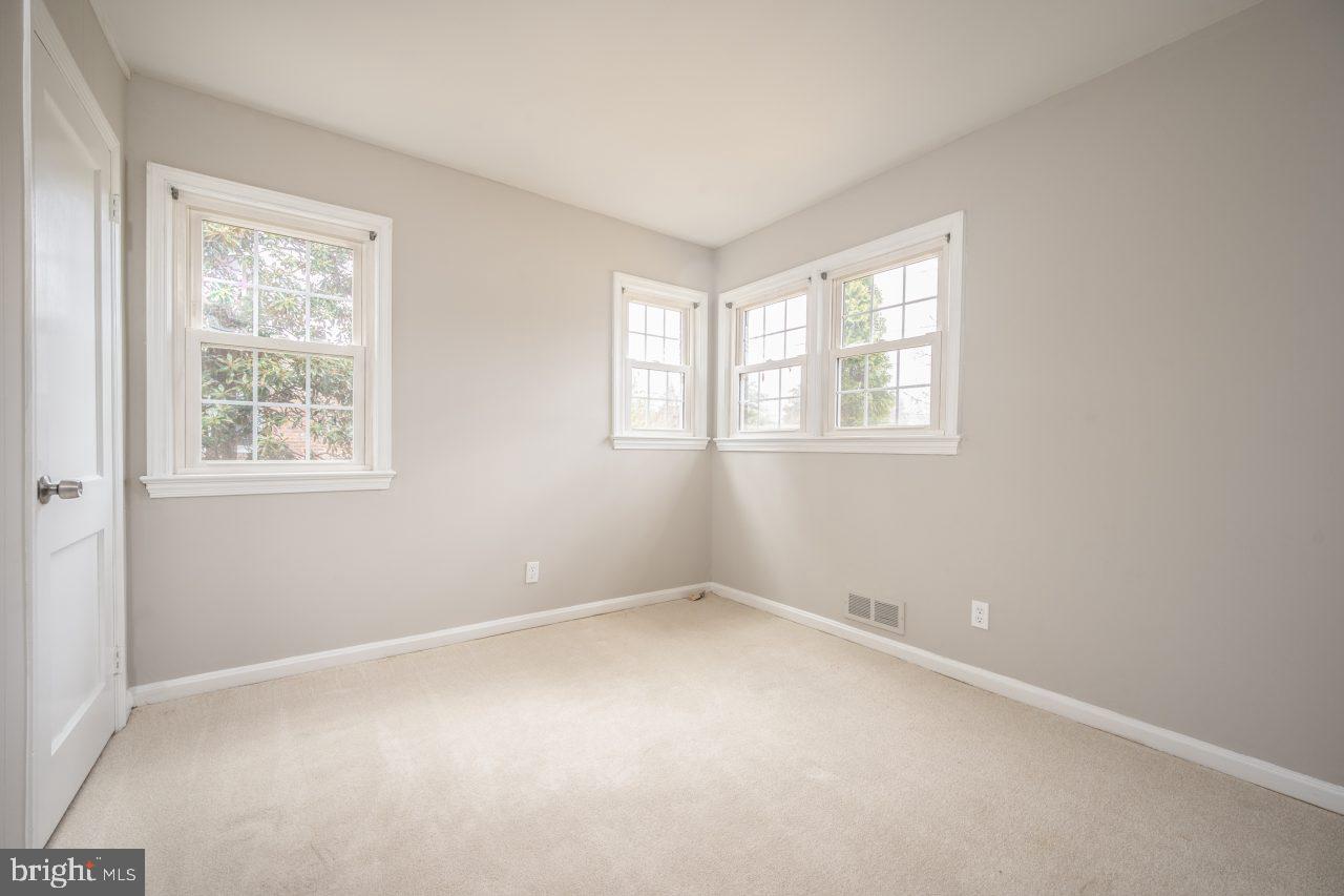 7924 Wellington Road Alexandria, VA 22308 - Photo 23 of 35 Bedroom #2
