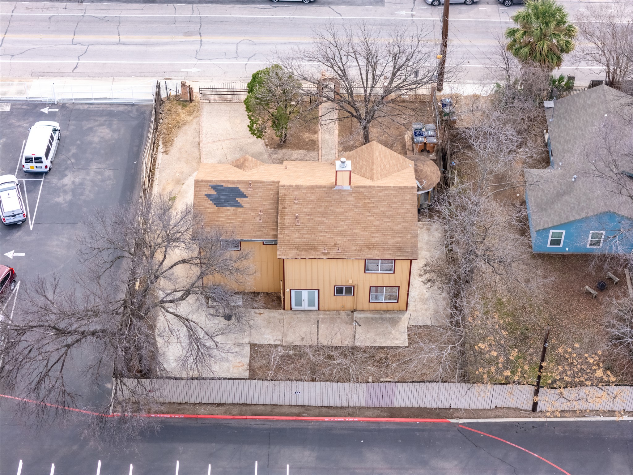 506 Tillery Street Austin, TX 78702 - Photo 23 of 27 Drone / aerial view