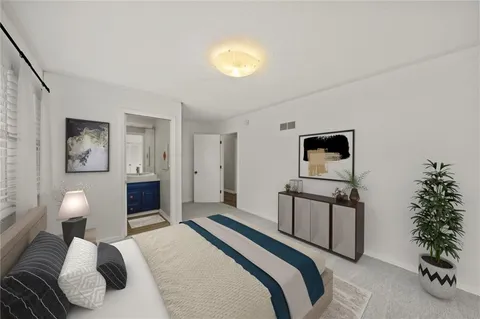 $395,000 | 514 Forest Avenue, Kansas City, MO 64106