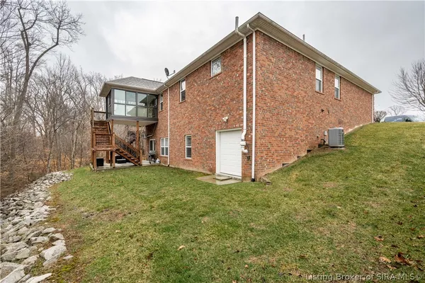 $414,000 | 1034 Frontier Trail, Greenville, IN 47124