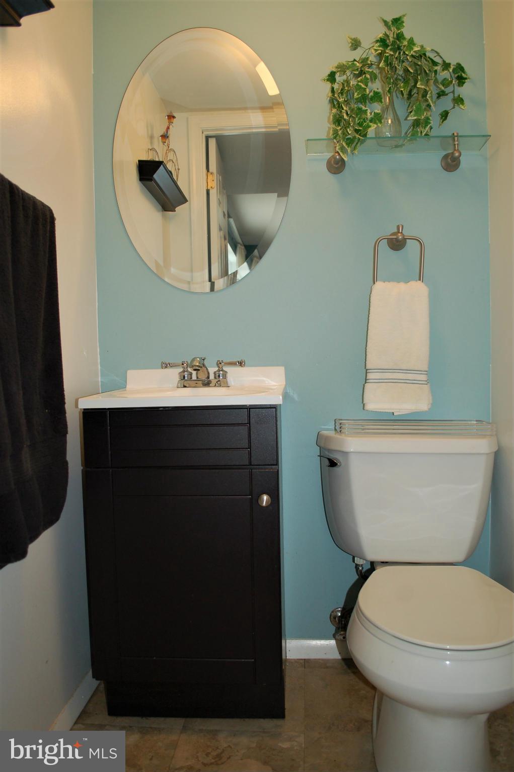 24034 Bush Hill Road Gaithersburg, MD 20882 - Photo 20 of 29 Bath
