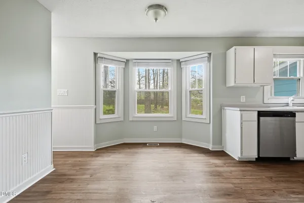 $275,000 | 633 Sunray Drive, Clayton, NC 27520