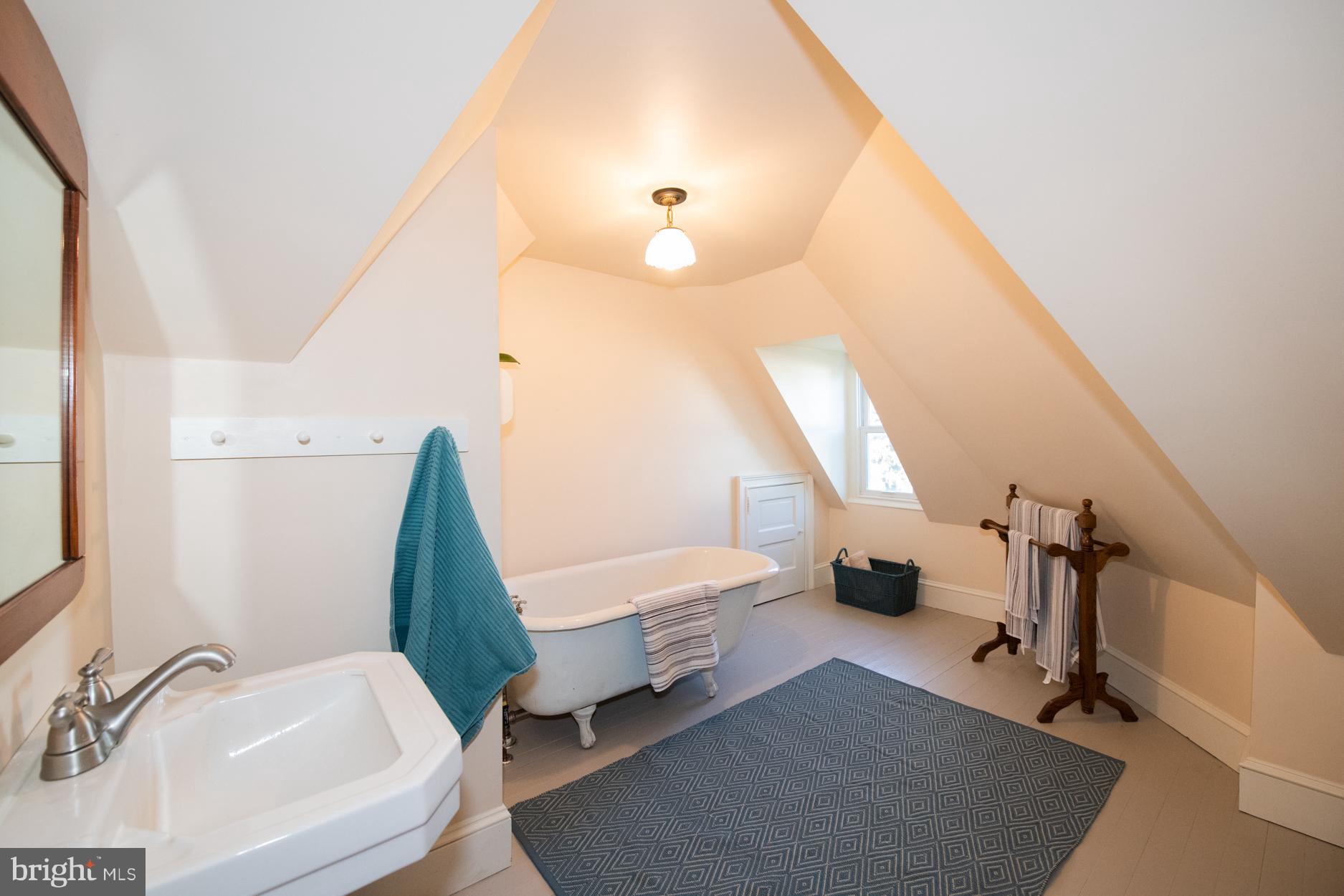 1514 Spring Avenue Jenkintown, PA 19046 - Photo 25 of 49 Bathroom