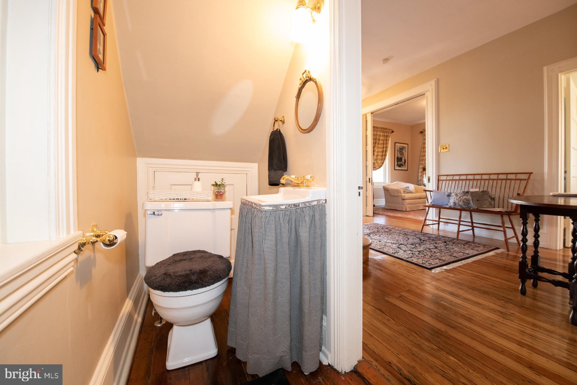 1514 Spring Avenue Jenkintown, PA 19046 - Photo 32 of 49 Half Bathroom