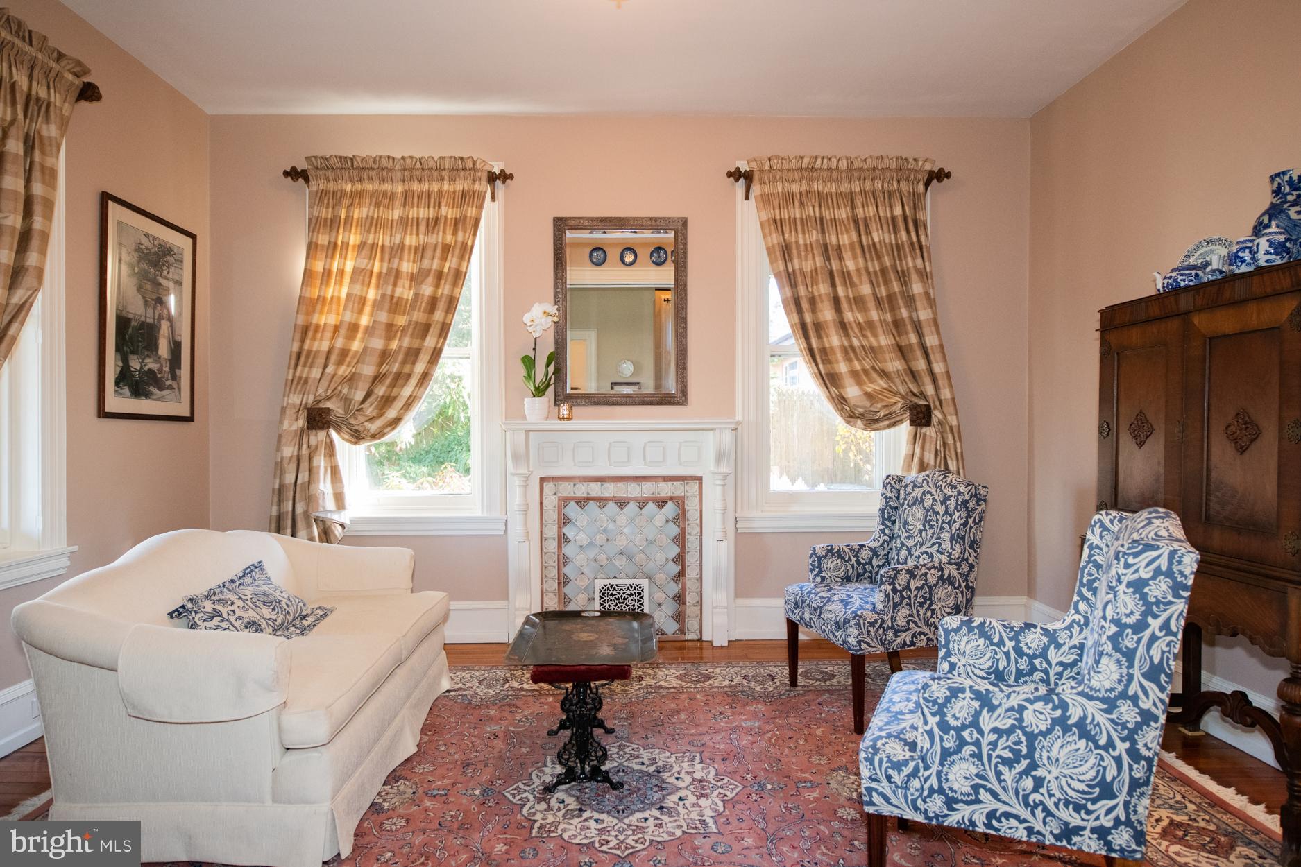 1514 Spring Avenue Jenkintown, PA 19046 - Photo 7 of 49 Living Room