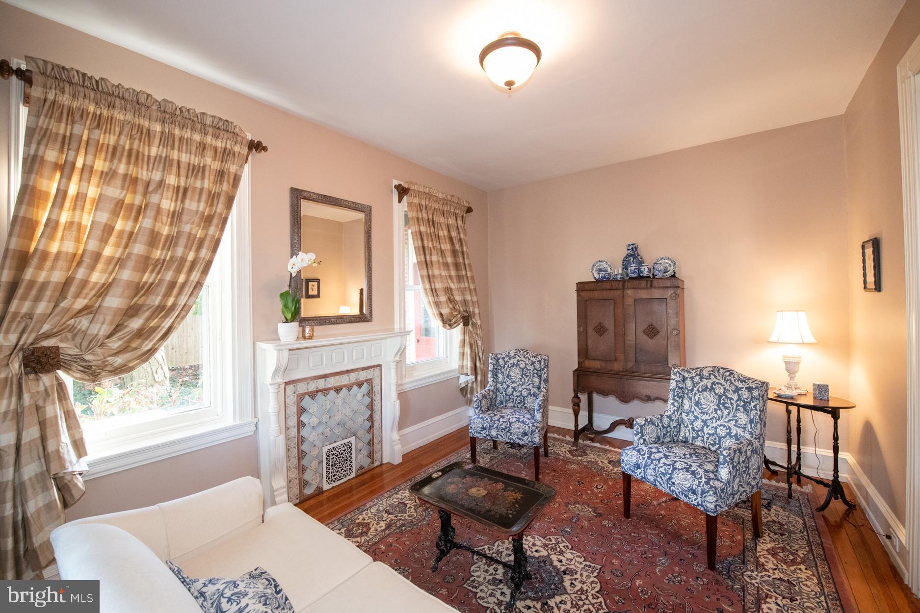 1514 Spring Avenue Jenkintown, PA 19046 - Photo 8 of 49 Living Room