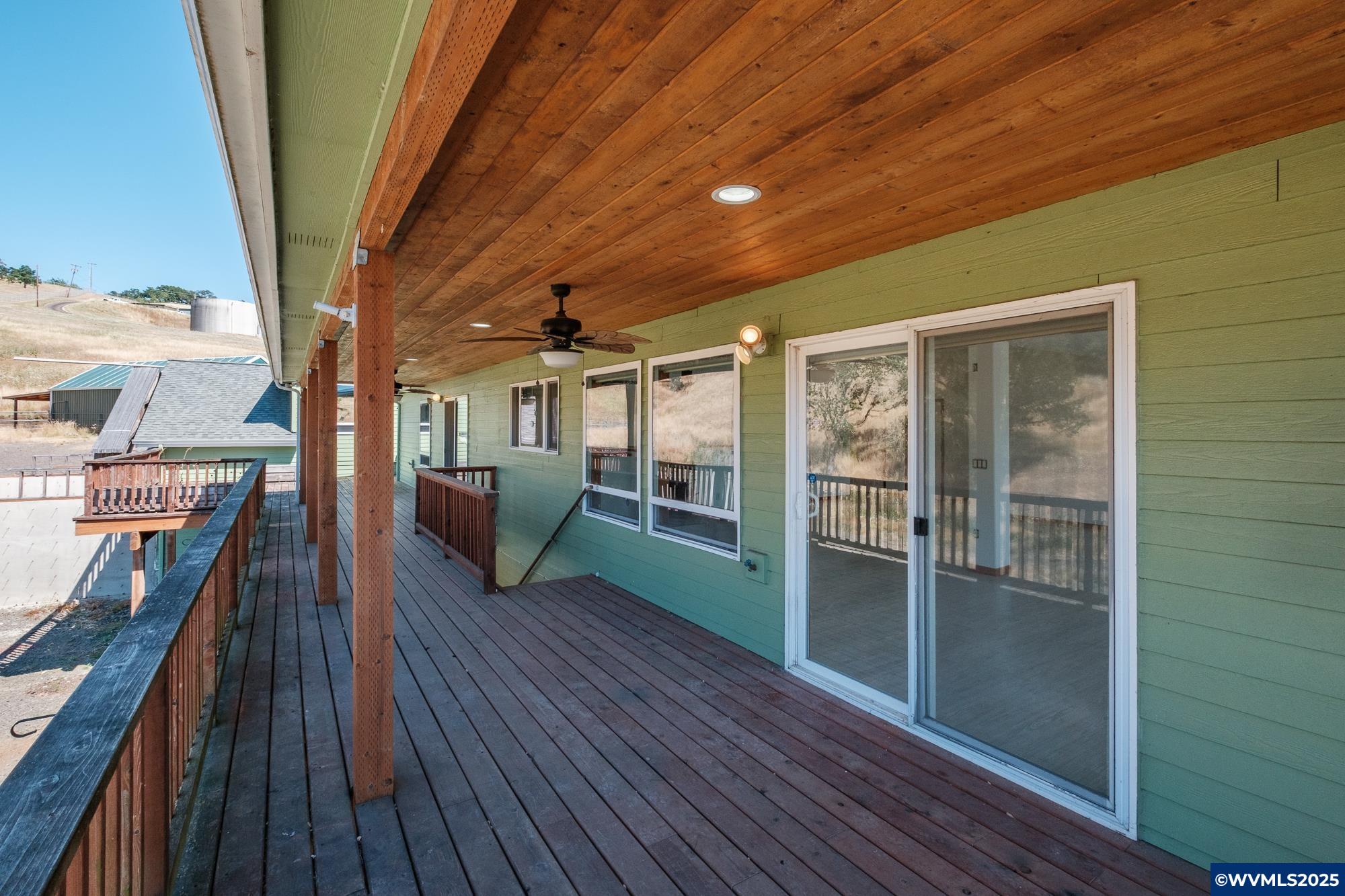21000 Southwest Canyon Road Sheridan, OR 97378 - Photo 9 of 47 Gallery Image 9