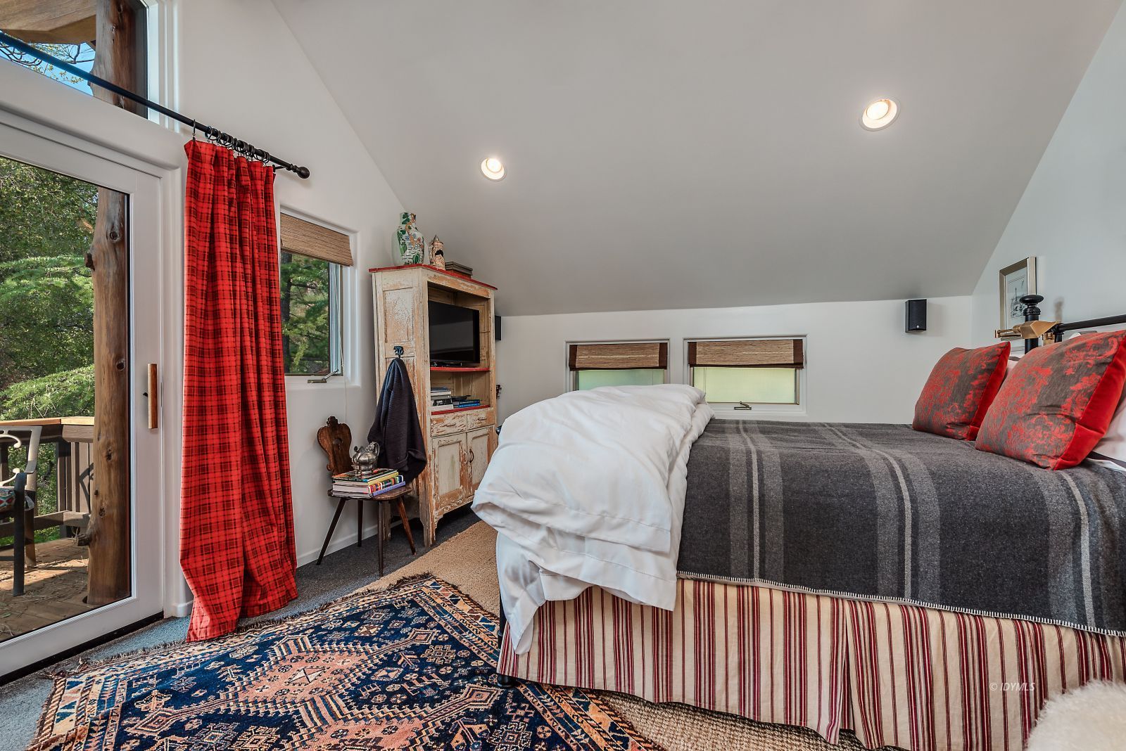 52430 Double View Drive Idyllwild, CA 92549 - Photo 14 of 75 a bedroom with a bed and a window
