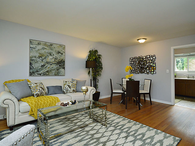 519.5 Ridge Avenue Wilmette, IL 60091 - Photo 3 of 17