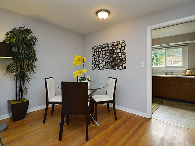 519.5 Ridge Avenue Wilmette, IL 60091 - Photo 5 of 17