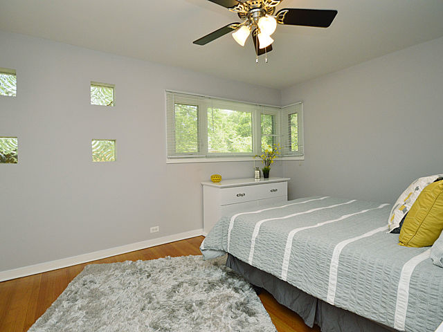 519.5 Ridge Avenue Wilmette, IL 60091 - Photo 10 of 17