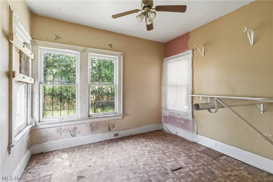1516 Hillcrest Road Cleveland, OH 44118 - Photo 15 of 33 Gallery Image 15