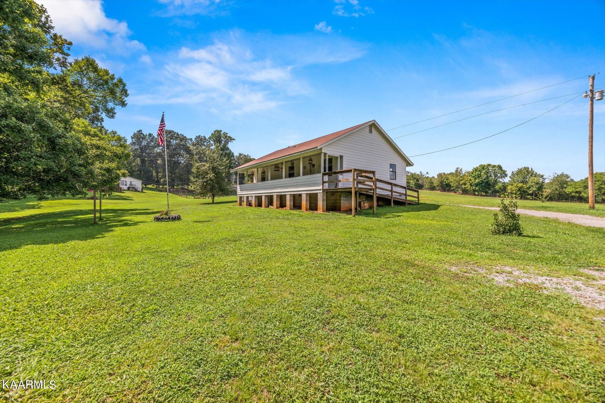 128 County Road 714 Riceville, TN 37370 - Photo 3 of 18 Gallery Image 3