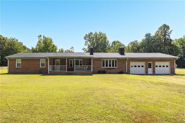 $430,000 | 2176 Old Hollow Road, Walkertown, NC 27051