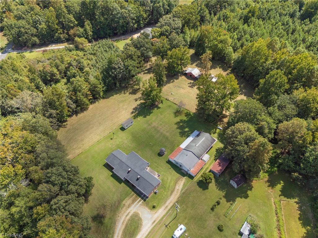 2176 Old Hollow Road Walkertown, NC 27051 - Photo 38 of 46