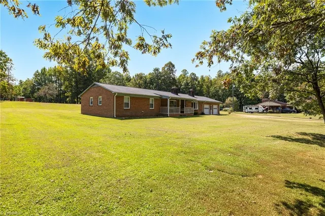 $430,000 | 2176 Old Hollow Road, Walkertown, NC 27051