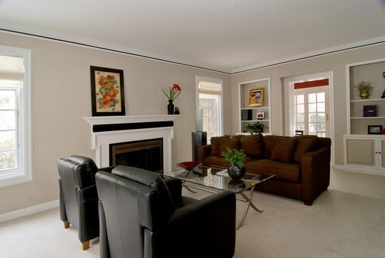 214 Northwood Road Riverside, IL 60546 - Photo 4 of 12