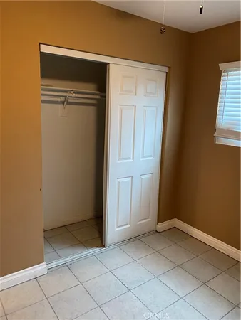 $1,995 | 16510 Lakeshore Drive, Lake Elsinore, CA 92530