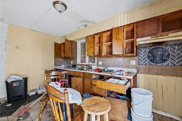 $77,000 | 917 Benton Boulevard, Kansas City, MO 64127