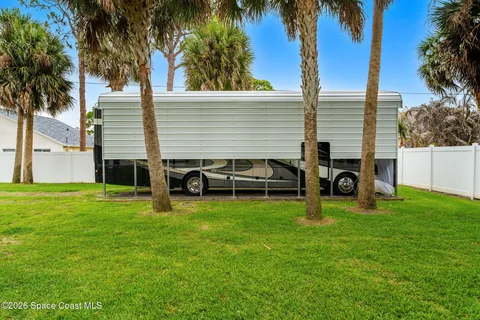 $469,900 | 498 Chamberlin Avenue Northwest, Palm Bay, FL 32907