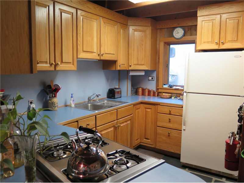 6 Blanchard Road Cumberland, ME 04021 - Photo 6 of 29 Kitchen.