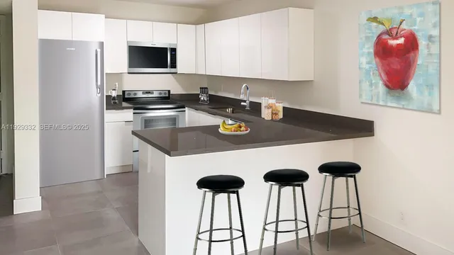 $1,990 | 8005 Lake Drive, Unit 207, Doral, FL 33166