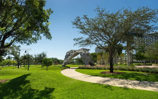 $1,990 | 8005 Lake Drive, Unit 207, Doral, FL 33166