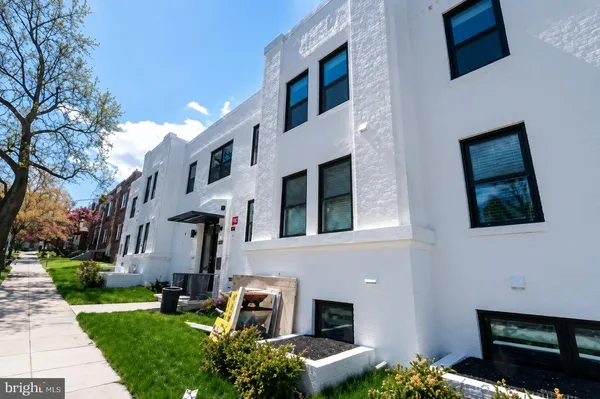 $1,549 | 5408 1st Place Northwest, Unit 103, Washington, DC 20011