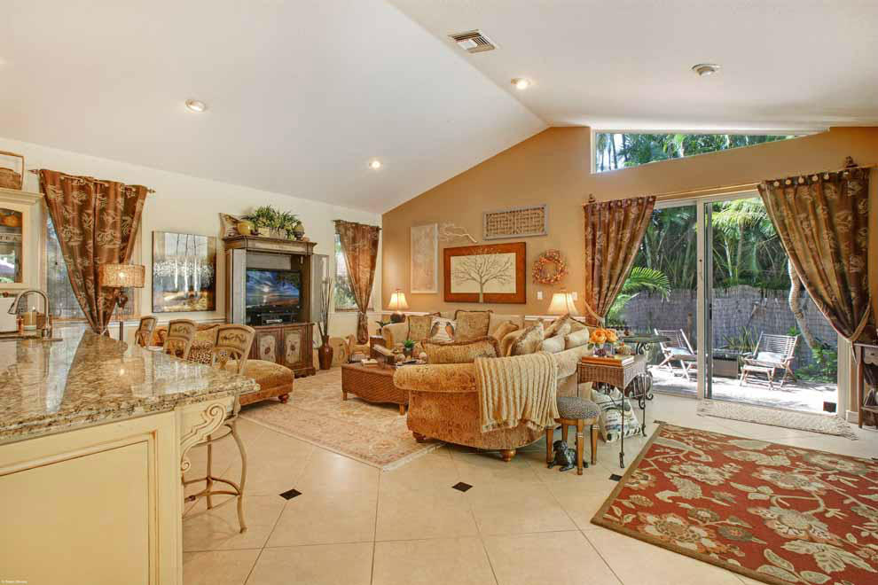 35 Spanish River Drive Ocean Ridge, FL 33435 - Photo 12 of 28 12_mls