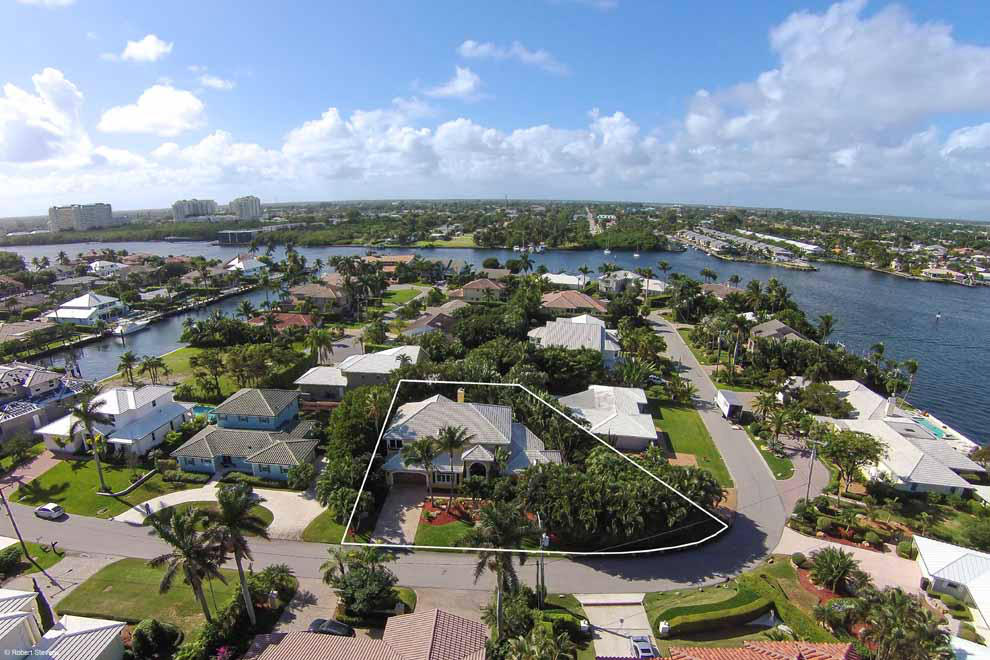 35 Spanish River Drive Ocean Ridge, FL 33435 - Photo 2 of 28 02_mls