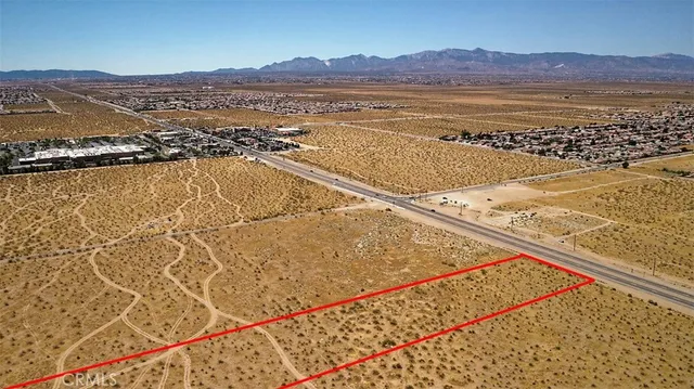 a view of an ocean and a mountain view